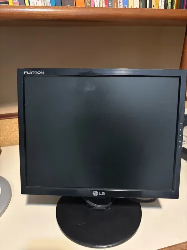 Monitor LG Flatron 15 Polegadas - L1553S - VGA