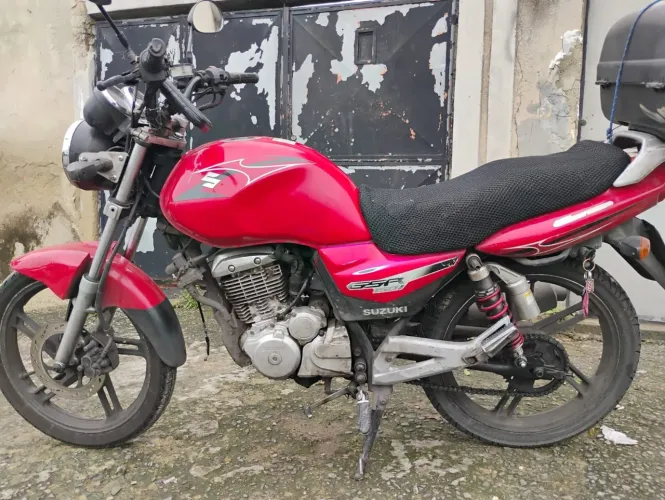Suzuki GSR 150i Doc 2026 sem multas
