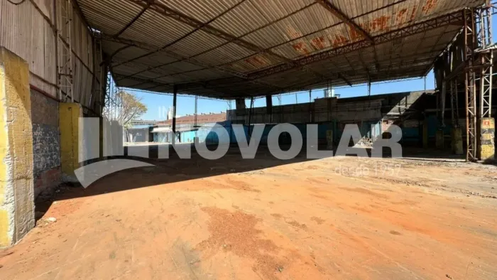 Espaço Perfeito para seu Centro Logístico e de Distribuição 2.750 m² no Bom Retiro