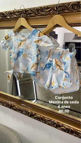 Roupas de menina 