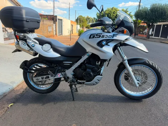Vende ou troca se por Fazer 250 ou Twister 300 ano acima de 2022