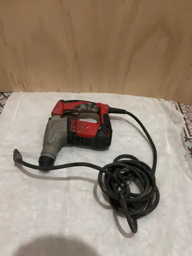 Furadeira De Impacto Milwaukee Cat. No. 5263-59