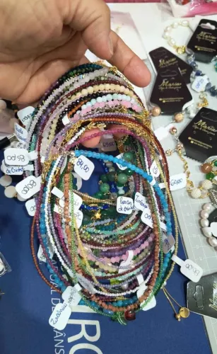 Ótimo negócio, Para venda Semii-jóias e peças folheadas e pedras naturais para montagem 