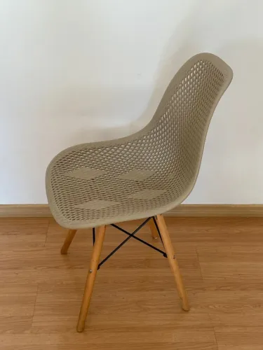 Mesa redonda preta 120 cm + 5 cadeiras bege