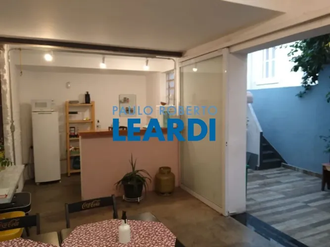 CASA ASSOBRADADA - BARRA FUNDA - SP