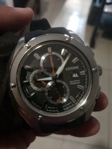 Relógio Citizen eco drive vidro safira  não risca