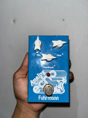 Analog Echo Fuhrmann - Pedal de Efeito para Guitarra