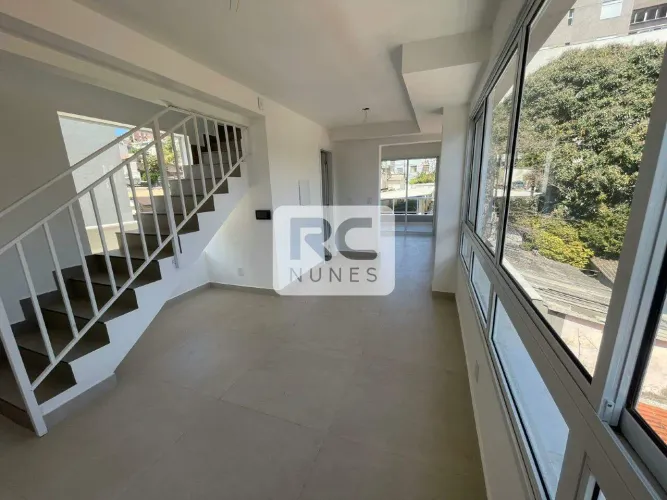 Cobertura com área de 95m², 1º Locação, 02 quartos, 02 Suítes e 02 vagas, no Bairro Santa