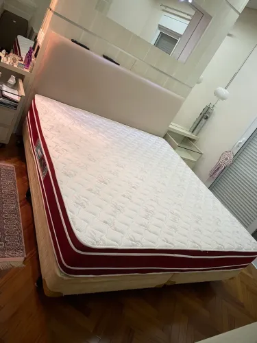 Cama king size