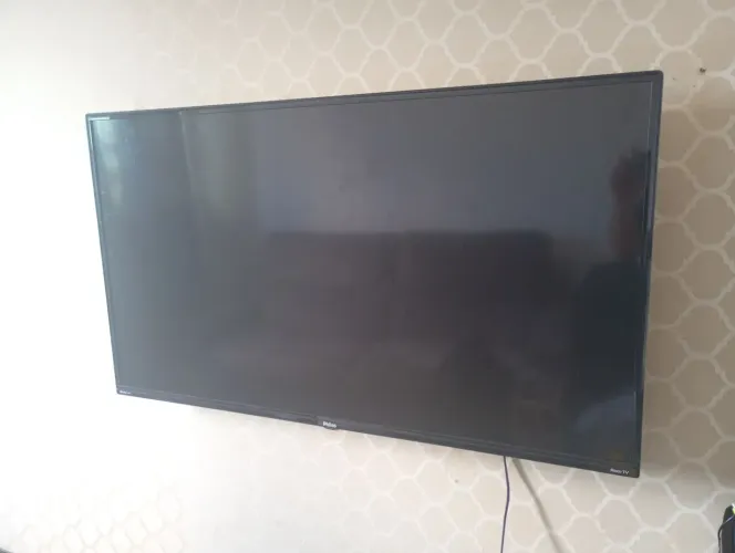 TV Philco de 42-P. Para retirada de peças.