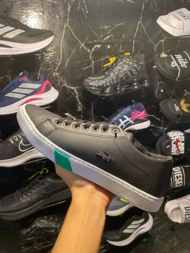 Tenis