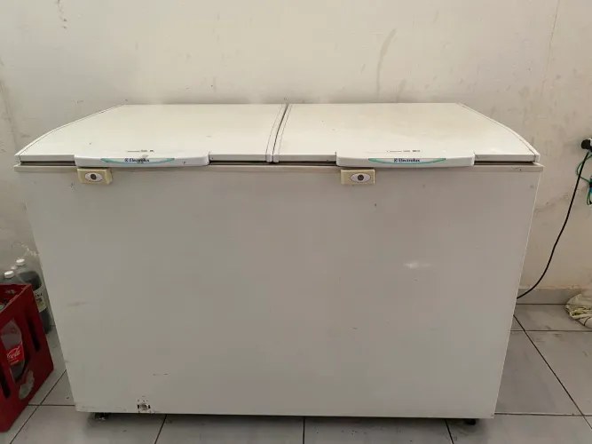 FREEZER HORIZONTAL 2 PORTAS