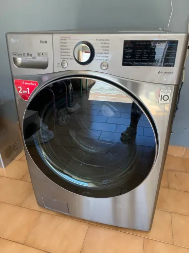 Vende se lava e seca Inox LG 17 kilos think Wi-Fi tudo ok água quente ? 