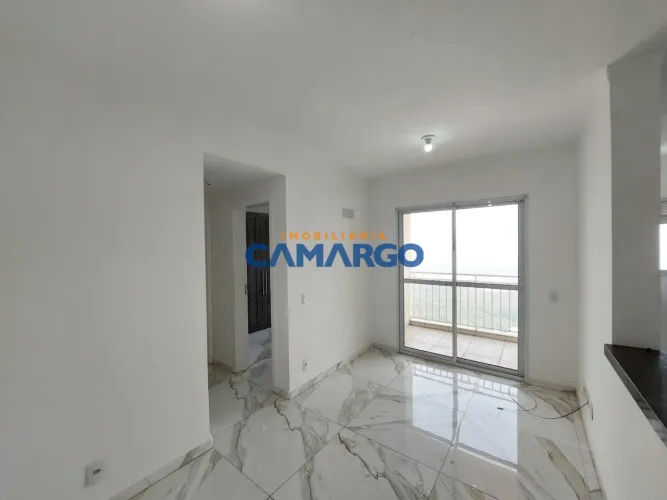 Apartamento com 2 dormitórios para locação, 62m² por R$ 1.700,00/mês - CONDOMÍNIO CALIFÓRN