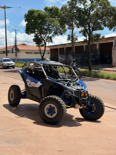 CAN AM Outlander Max XT 2016