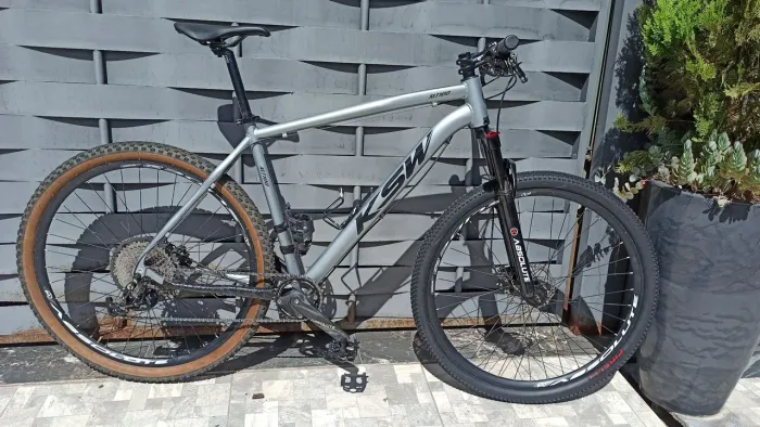 Bicicleta MTB KSW XLT100