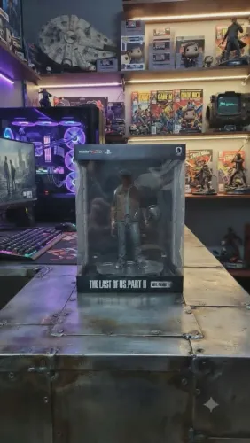Boneco Joel Com Violão | The Last Of Us 2 | Dark Horse