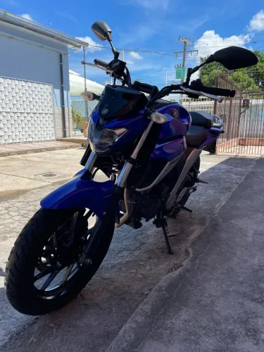 Yamaha FZ25