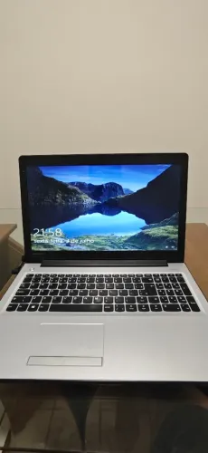 Notebook Lenovo seminovo