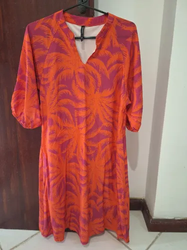 Vestido estilo camisão midi M