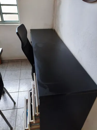 Estacão de trabalho com cadeira gamer