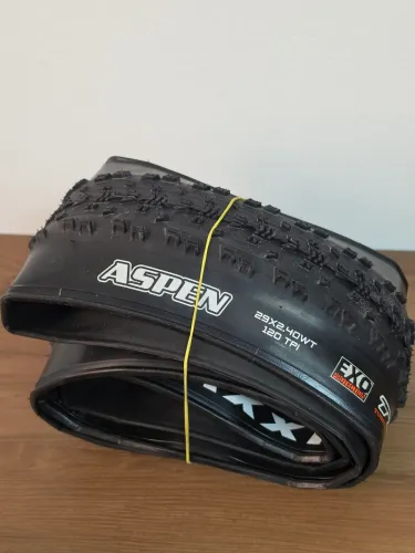 Pneu Maxxis Aspen 2.40 Exo Tubeless (Novo 0km)