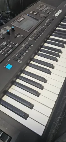 Kit teclado Yamaha PSR-E473 Novo