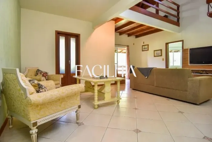 Casa com 3 quartos no bairro Ribeirão da Ilha, Florianópolis.