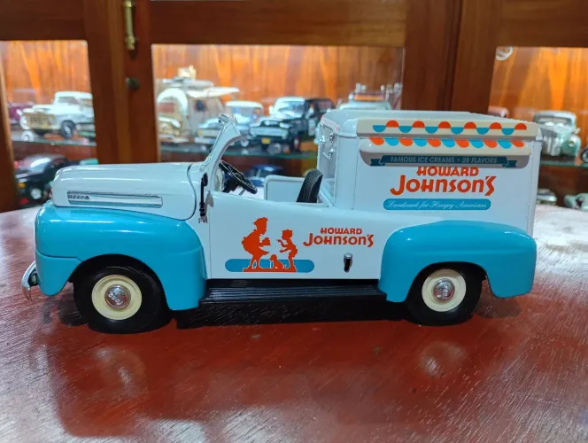 Miniatura pickup escala 1/18