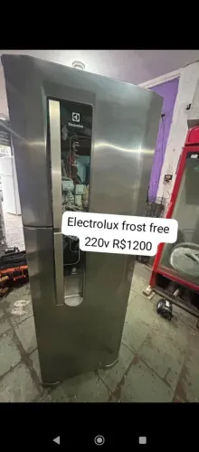 Geladeira Electrolux frost free inox 220v