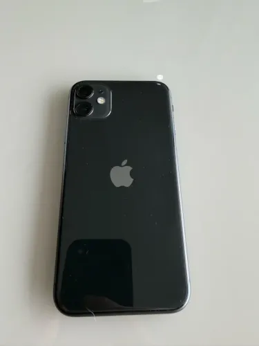 iPhone 11 - 64GB