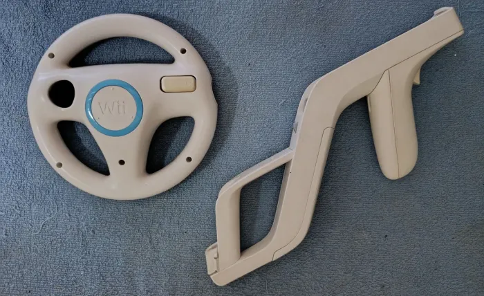 Volante + Zapper para Nintendo Wii originais