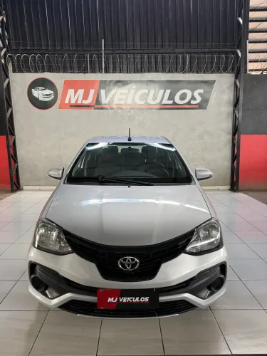 Toyota Etios X Plus Sedan 1.5 Flex 16V 4P Aut. 2020