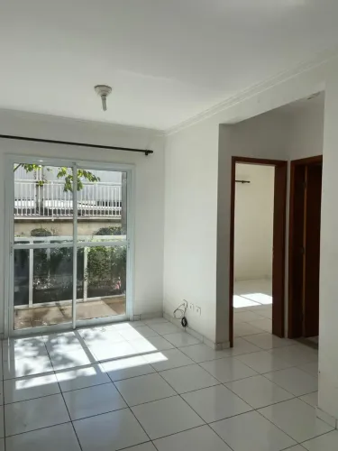 Apartamento Térreo À Venda Em Condomínio