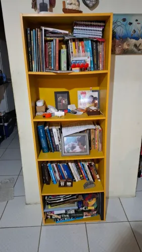 Estante de livros multiuso 