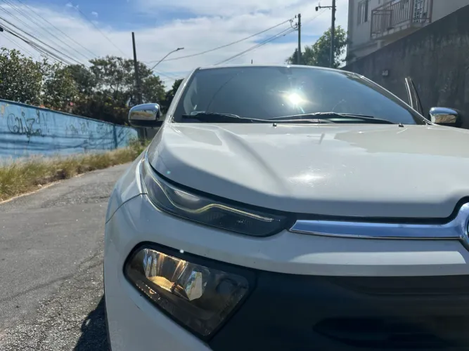 Fiat Toro Freedom 2.0 16V 4X2 TB Diesel Mec. 2018