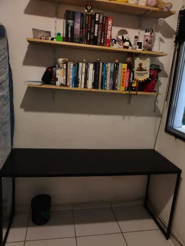 Mesa de escritorio estilo industrial preto, MDF