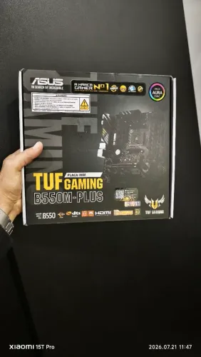 Vende novo Placa-mãe ASUS TUF Gaming B550M-Plus, compatível com processadores AMD Ryzen