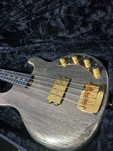 contrabaixo baixo music man 50th raro stingray