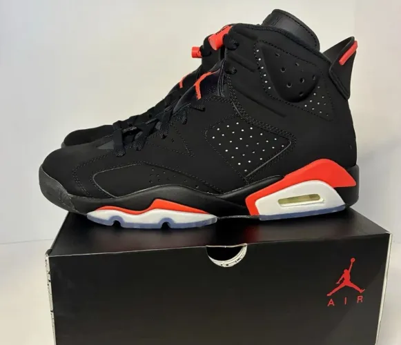 Air Jordan Retro 6 X tamanho 42 comprei dos Estados Unidos 
