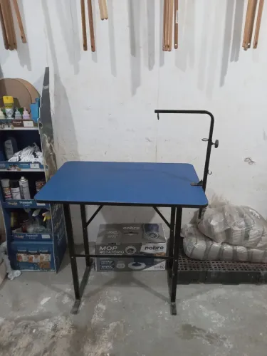 Mesa de tosa semi nova