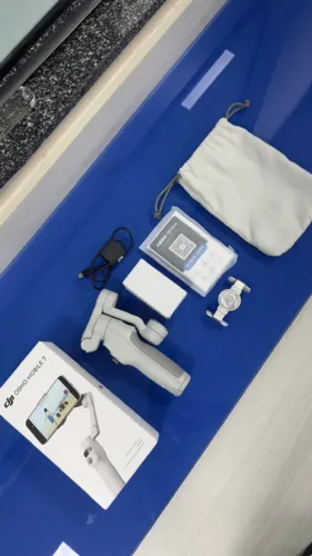 Estabilizador DJI Osmo Mobile 7 (DJI131) - Usado Apenas 1 Vez