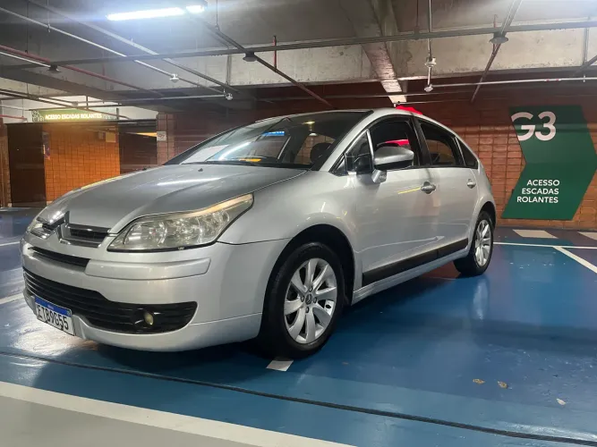 Citroen C4 GLX 1.6 Flex 16V 5P Mec. 2011