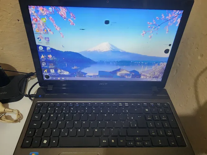 Notebook Acer Aspire 5750 i5 2ª Geração + 8GB RAM + HD 500GB ? Leia a Descrição