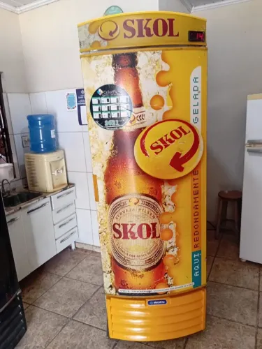 Expositora, cervejeira, Metalfrio, porta cega, 497L