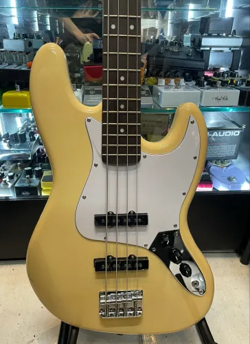 Baixo Winner Jazz Bass captador passivo 4 cordas novo