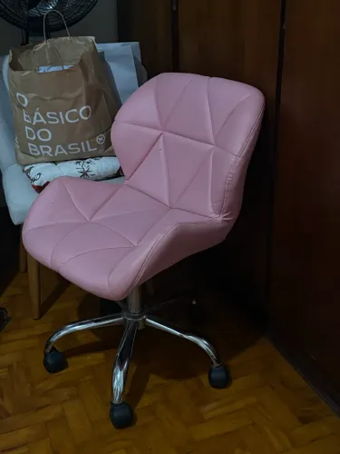 Cadeira rosa