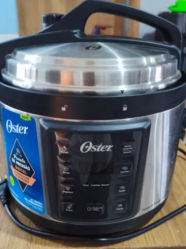 Panela de Pressão Digital Oster