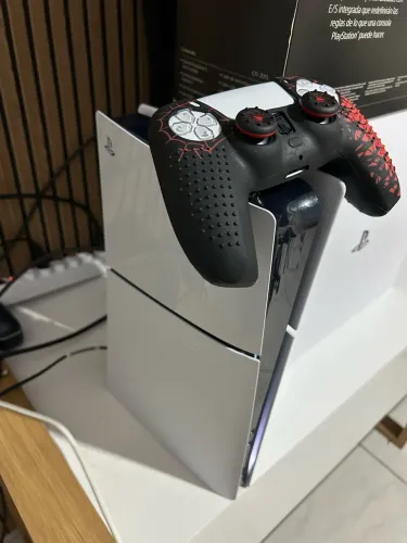 PS5 slim na caixa 1TB na garantia até 2027