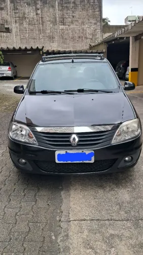 Renault Logan Expression Hi-flex 1.6 16V 4P AUT 2012